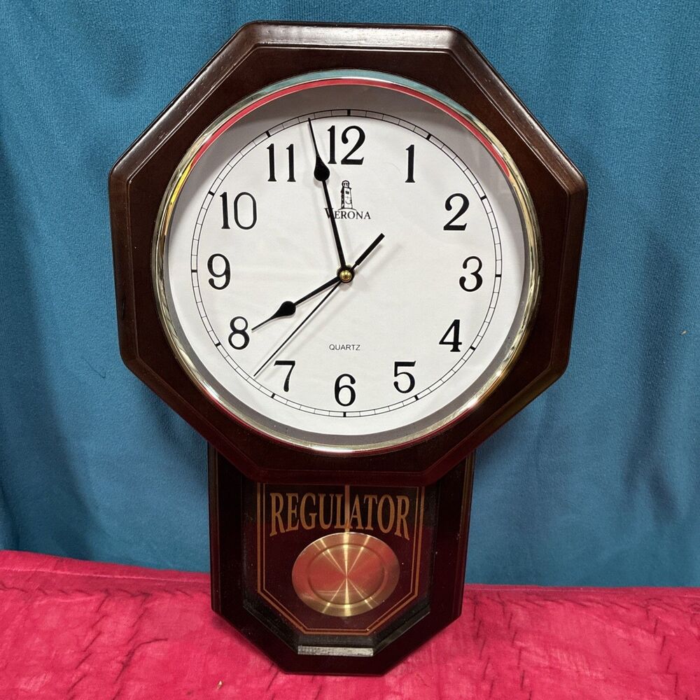 Vintage Verona Wooden Quartz - - Pendulum Schoolhouse Regulator Clock